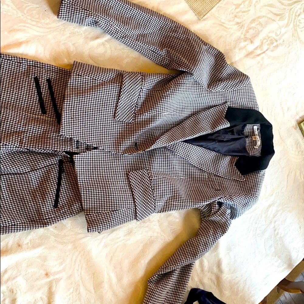 Houndstooth size 6 jacket
